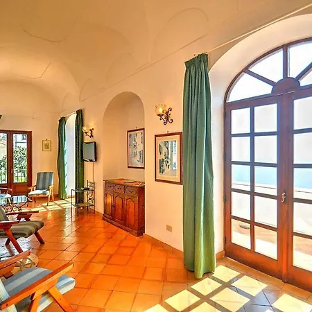 Sleeps 8 Pool Air Con Wifi Appartamento Praiano