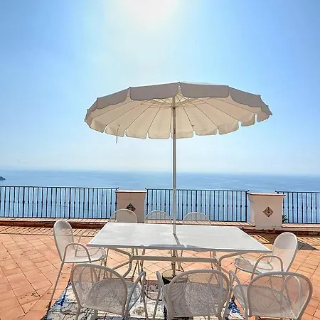 Sleeps 8 Pool Air Con Wifi Appartamento *