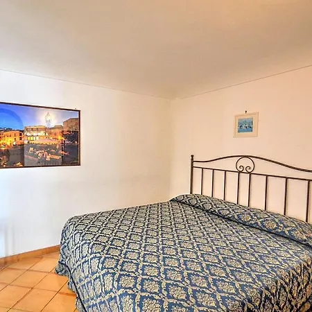 Sleeps 8 Pool Air Con Wifi Appartamento *