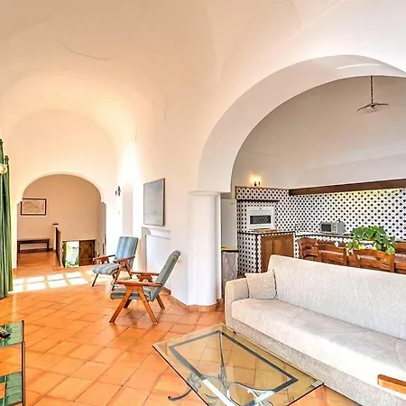 Appartamento Sleeps 8 Pool Air Con Wifi