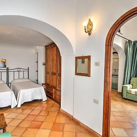 Appartamento Sleeps 8 Pool Air Con Wifi